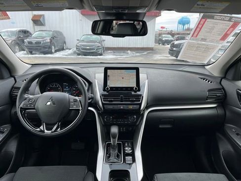 Used 2025 Mitsubishi Eclipse Cross SE image 56