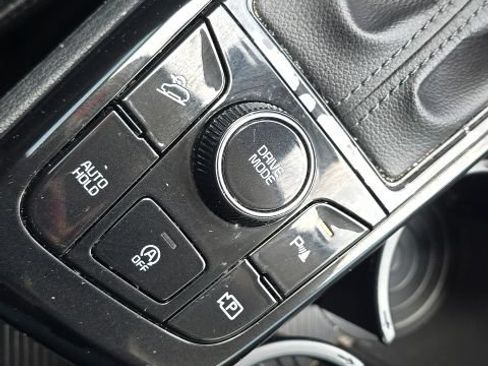 Used 2023 Kia Sportage EX FWD image 32