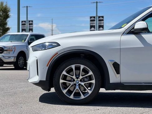 Used 2026 BMW X5 xDrive40i AWD/4WD image 4