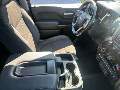 Used 2021 Chevrolet Silverado 1500 LT w/ Z71 Off-Road Package image 16