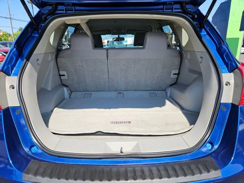 Used 2011 Nissan Rogue SV AWD/4WD image 11