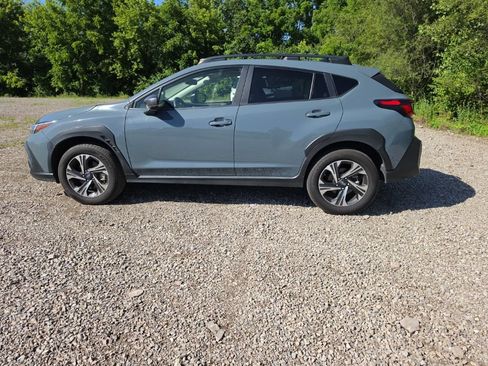 Used 2024 Subaru Crosstrek 2.0i Premium AWD/4WD image 8