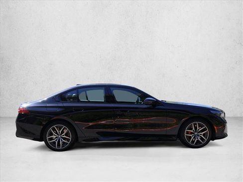 Certified 2025 BMW i5 M60 w/ Premium Package AWD/4WD image 5