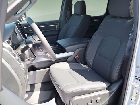 New 2026 RAM 1500 Big Horn AWD/4WD image 10