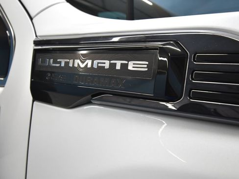 Used 2024 GMC Sierra 2500 Denali Ultimate AWD/4WD image 41