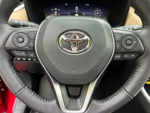 Used 2025 Toyota RAV4 Limited w/ Advanced Technology Package AWD/4WD image 14