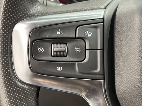 Used 2025 Chevrolet Blazer LT FWD image 42