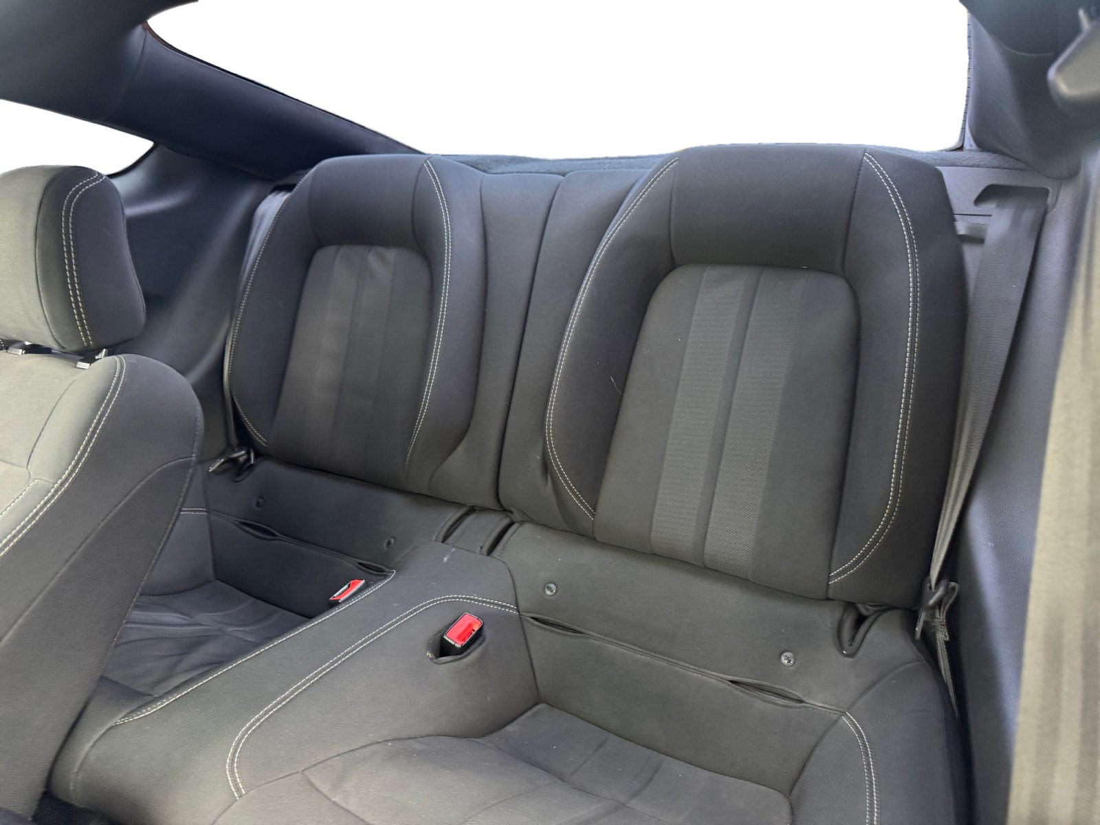Used 2019 Ford Mustang Coupe w/ Equipment Group 101A RWD image 13