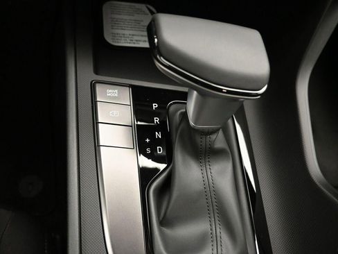 New 2026 Hyundai Elantra Sport FWD image 16