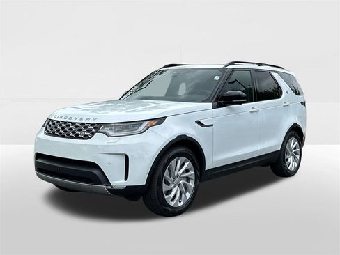 New 2025 Land Rover Discovery S image 1