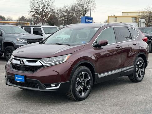 Used 2018 Honda CR-V Touring image 4