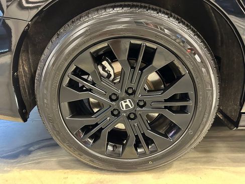 Used 2025 Honda Odyssey Sport-L image 24