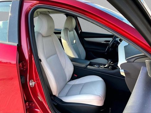 Used 2023 MAZDA MAZDA3 s image 9