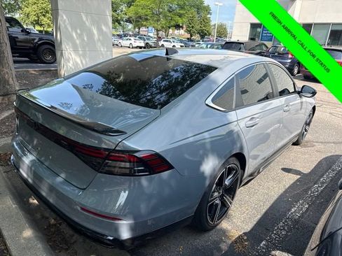 Used 2023 Honda Accord Sport image 7