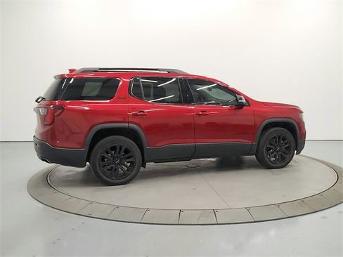 Used 2022 GMC Acadia SLE w/ Driver Convenience Package image 7