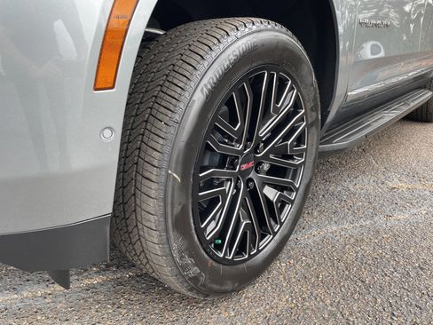 New 2026 GMC Yukon XL Elevation w/ Elevation Premium Package image 10