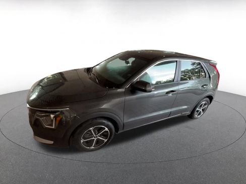 Used 2026 Kia Niro LX FWD image 6