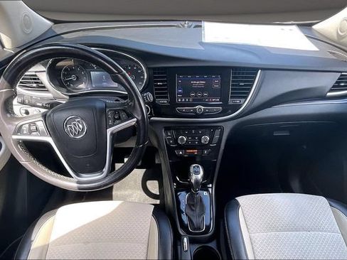 Used 2022 Buick Encore Preferred w/ Safety Package II AWD/4WD image 14
