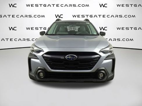 Used 2023 Subaru Outback Premium image 4