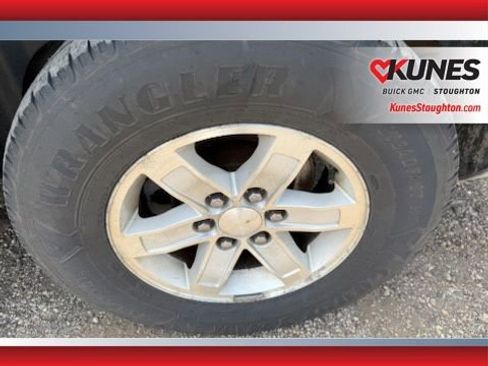 Used 2012 GMC Yukon SLT w/ SLT-2 Equipment Package AWD/4WD image 14