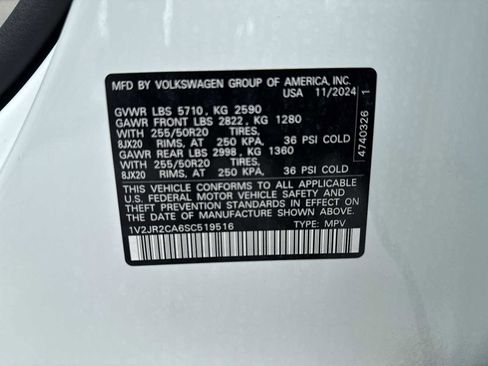 Certified 2025 Volkswagen Atlas SE image 35