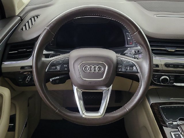 Used 2019 Audi Q7 2.0T Premium Plus w/ Premium Plus Package AWD/4WD image 14