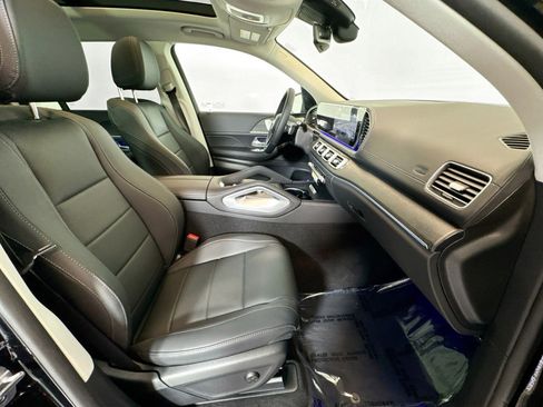 New 2026 Mercedes-Benz GLS 450 4MATIC image 26