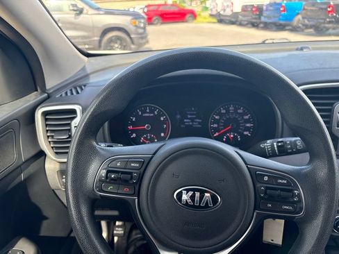 Used 2019 Kia Sportage LX w/ LX Popular Package AWD/4WD image 21