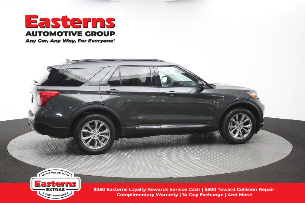 Used 2023 Ford Explorer XLT w/ Equipment Group 202A AWD/4WD image 50