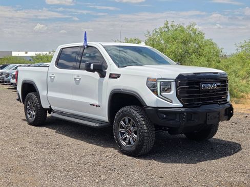 Used 2026 GMC Sierra 1500 AT4X w/ LPO, Black Badging Package AWD/4WD image 3