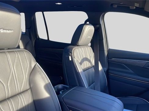 New 2026 Buick Enclave Avenir w/ Super Cruise Package image 25