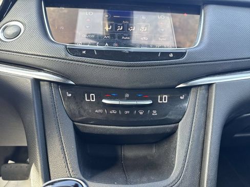 Used 2023 Cadillac XT5 Premium Luxury FWD image 25