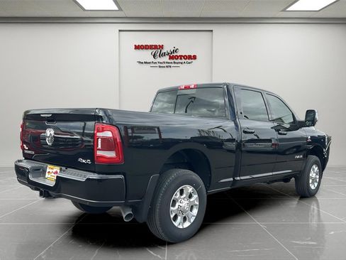 Used 2024 RAM 3500 Laramie image 7