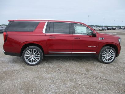 New 2026 GMC Yukon XL Denali w/ Denali Reserve Package