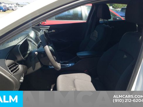 Used 2023 Chevrolet Malibu LT FWD image 7