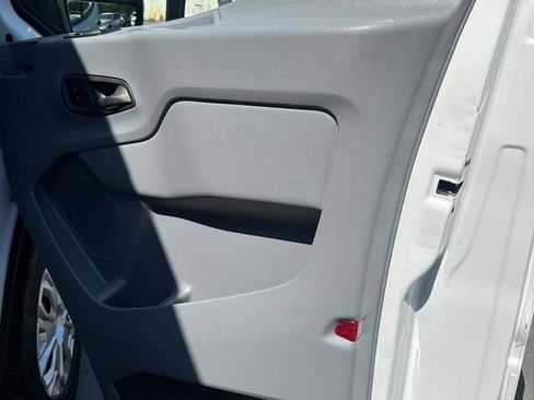 Used 2017 Ford Transit 250 148 Medium Roof RWD image 28