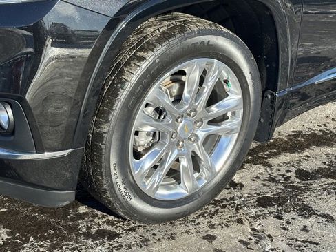 Used 2021 Chevrolet Traverse High Country w/ LPO, Floor Liner Package image 9