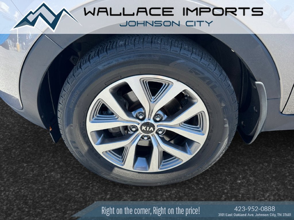 Used 2015 Kia Sportage LX FWD image 9