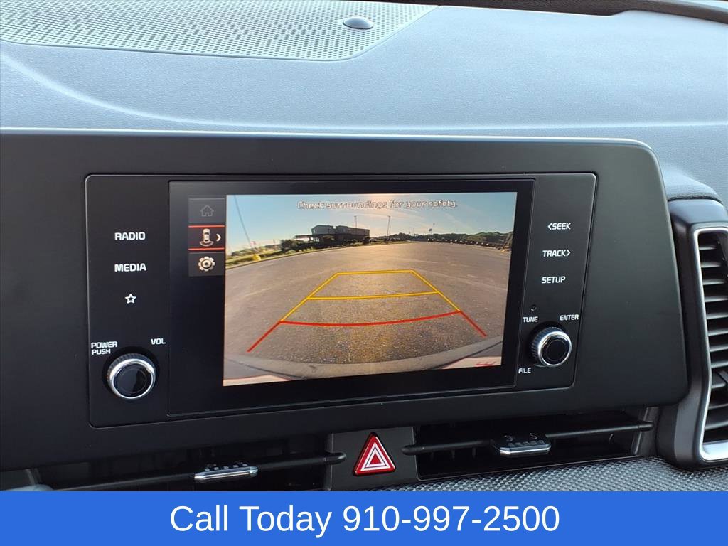 Used 2024 Kia Sportage LX FWD image 14