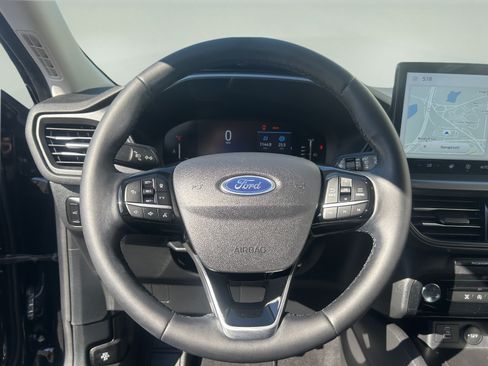 Used 2023 Ford Escape Active w/ Tech Pack #1 AWD/4WD image 12