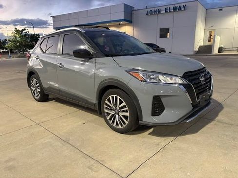 Used 2023 Nissan Kicks SV FWD image 3