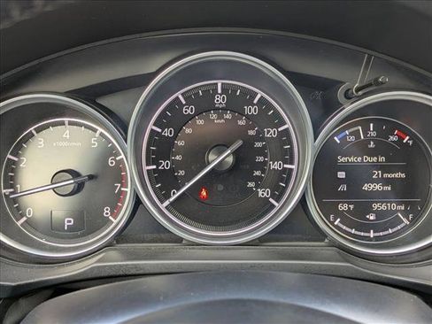 Used 2019 MAZDA CX-5 Touring image 11