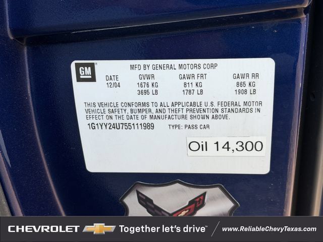 Used 2005 Chevrolet Corvette Coupe w/ Preferred Equipment Group RWD image 33