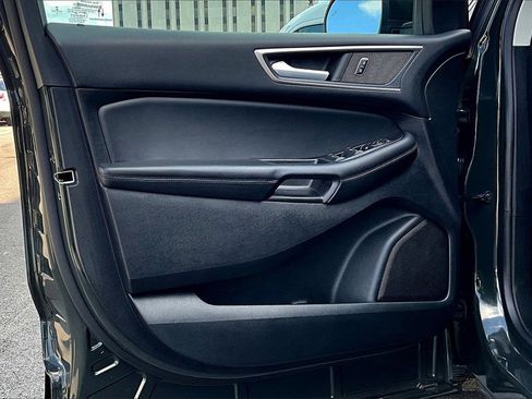 Certified 2022 Ford Edge SEL w/ Convenience Package image 21