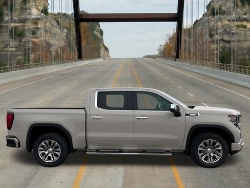 New 2026 GMC Sierra 1500 Denali w/ Technology Package AWD/4WD image 13