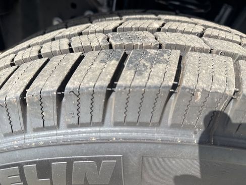 Used 2025 Ford F250 XLT image 8