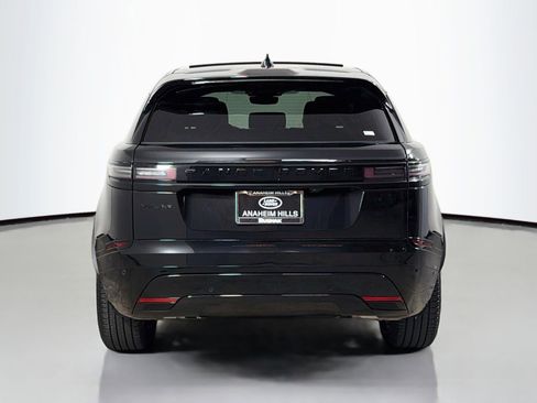 Certified 2026 Land Rover Range Rover Velar Dynamic SE AWD/4WD image 4