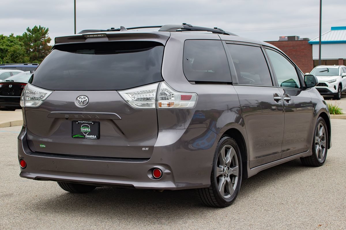 Used 2020 Toyota Sienna SE Premium FWD image 9