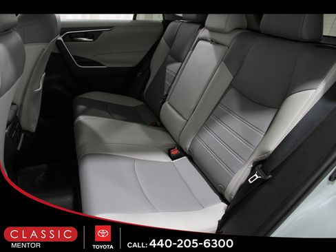 Certified 2021 Toyota RAV4 XLE Premium image 19
