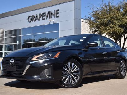 Used 2025 Nissan Altima 2.5 SV